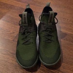 Adidas Men’s Tubular X PK army green size 9
